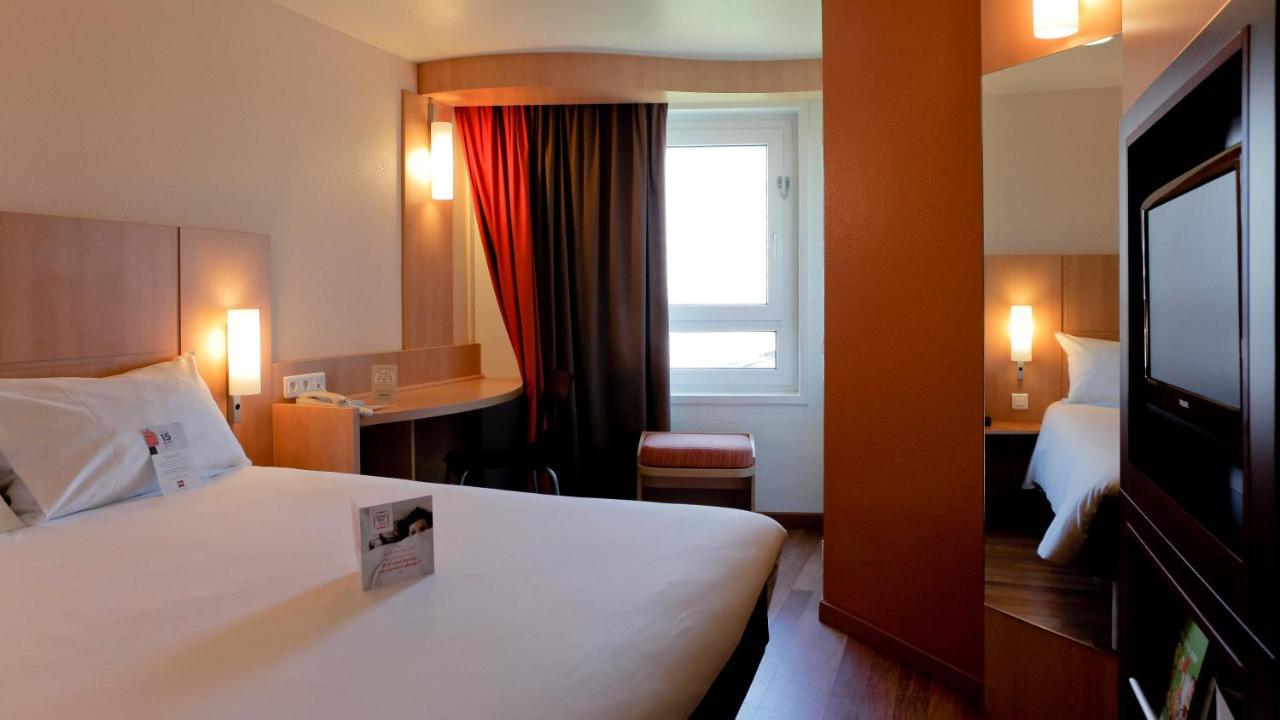 Ibis Lyon Part Dieu Les Halles Экстерьер фото